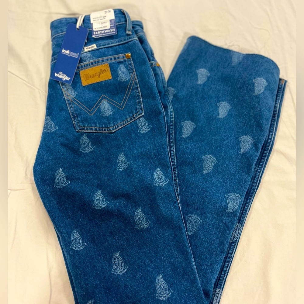 Wrangler jeans women size 27x34 NWT